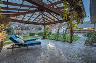 1025 Anglers Pl, Shady Cove, OR 97539 - Photo 32