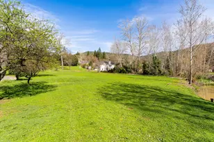 1345 NE 9th St, Grants Pass, OR 97526 - Photo 50