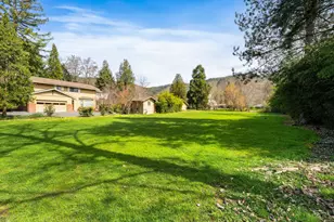 1345 NE 9th St, Grants Pass, OR 97526 - Photo 44