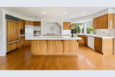 1345 NE 9th Street, Grants Pass, OR 97526 - Photo 18