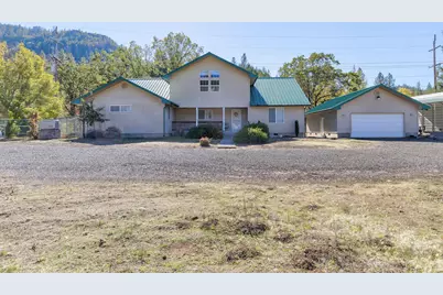 26268 Oregon 62, Trail, OR 97541 - Photo 2