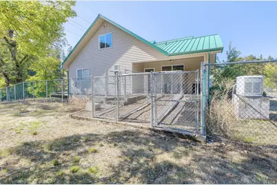 26268 Oregon 62, Trail, OR 97541 - Photo 28