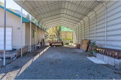 26268 Oregon 62, Trail, OR 97541 - Photo 12