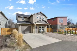 871 NE 6th St, Prineville, OR 97754 - Photo 20
