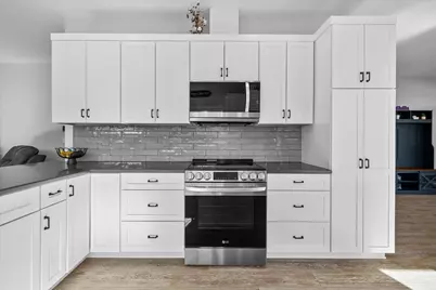 997 SE Shadowood Drive, Bend, OR 97702 - Photo 14