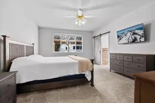 997 SE Shadowood Dr, Bend, OR 97702 - Photo 20