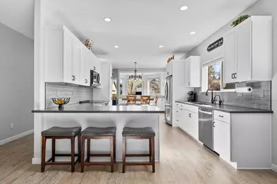 997 SE Shadowood Drive, Bend, OR 97702 - Photo 16