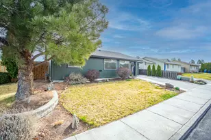 1726 SW 35th St, Redmond, OR 97756 - Photo 30