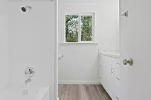 1100 Cantrall Rd, Jacksonville, OR 97530 - Photo 20