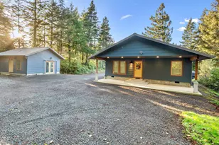 45721 US-101, Langlois, OR 97450 - Photo 2