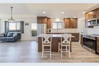 15900 SE Winchester Loop, Prineville, OR 97754 - Photo 4