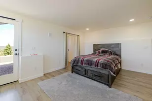 15900 SE Winchester Loop, Prineville, OR 97754 - Photo 24