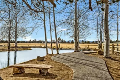 64146 Pioneer Loop, Bend, OR 97701 - Photo 40