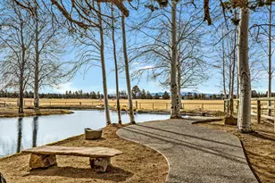 64146 Pioneer Loop, Bend, OR 97701 - Photo 40