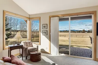 64146 Pioneer Loop, Bend, OR 97701 - Photo 22