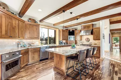 64146 Pioneer Loop, Bend, OR 97701 - Photo 16