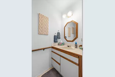 8081 W Evans Creek Road, Rogue River, OR 97537 - Photo 20