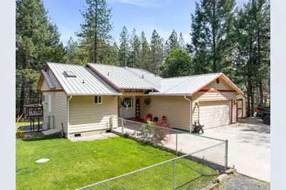 8081 W Evans Creek Road, Rogue River, OR 97537 - Photo 6