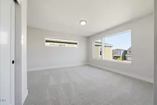21424 SE Krakatoa Ct, Bend, OR 97702 - Photo 32