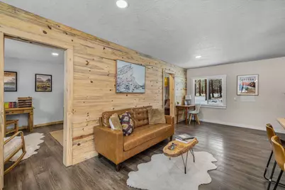 69322 Hackamore, Sisters, OR 97759 - Photo 4