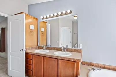 5076 Leonard Road #27, Grants Pass, OR 97527 - Photo 16