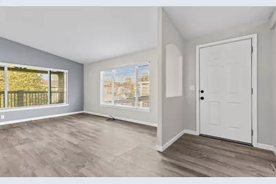 5076 Leonard Road #27, Grants Pass, OR 97527 - Photo 2