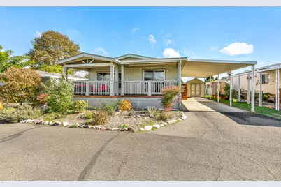 5076 Leonard Road #27, Grants Pass, OR 97527 - Photo 1