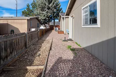 1875 NE 6th Street, Redmond, OR 97756 - Photo 32