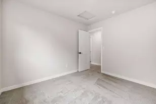 21512 SE Etna Pl, Bend, OR 97702 - Photo 30