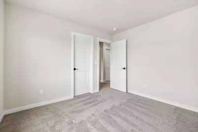 21512 SE Etna Place, Bend, OR 97702 - Photo 36
