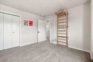 21512 SE Etna Pl, Bend, OR 97702 - Photo 34