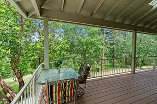 466 Three Pines Rd, Grants Pass, OR 97526 - Photo 34