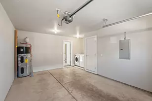 7837 Jacqueline Way, White City, OR 97503 - Photo 14