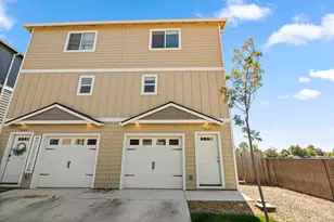 7837 Jacqueline Way, White City, OR 97503 - Photo 1