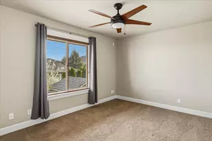 4122 SW Salmon Pl, Redmond, OR 97756 - Photo 40