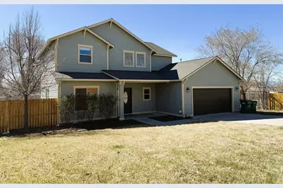 7530 Andrew Drive, Klamath Falls, OR 97603 - Photo 1