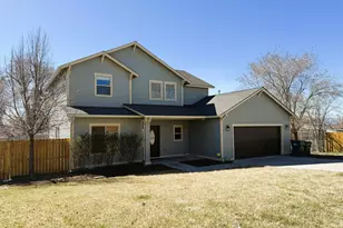 7530 Andrew Dr, Klamath Falls, OR 97603 - Photo 1