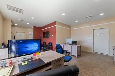 6062 Crater Lake Avenue, Central Point, OR 97502 - Photo 16