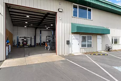 6062 Crater Lake Avenue, Central Point, OR 97502 - Photo 20