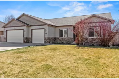 5548 Sturdivant Avenue, Klamath Falls, OR 97603 - Photo 6