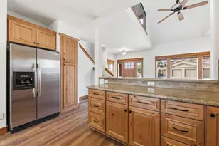 2627 N W Awbrey Point Cir, Bend, OR 97703 - Photo 8