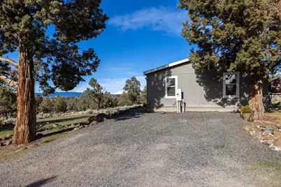 21070 Robin Avenue, Bend, OR 97703 - Photo 2