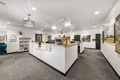 296 S Pacific Highway, Talent, OR 97540 - Photo 14