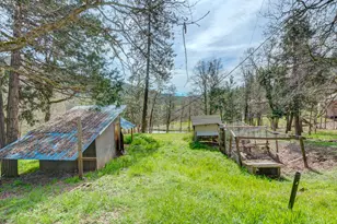 5492 Hwy 227, Trail, OR 97541 - Photo 40