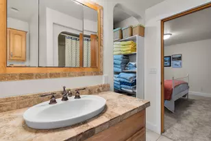 1042 NE Upper Dr, Madras, OR 97741 - Photo 28