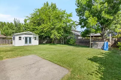 3073 Ruby Drive, Medford, OR 97504 - Photo 16