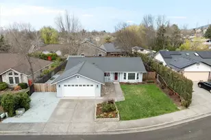 3073 Ruby Dr, Medford, OR 97504 - Photo 42