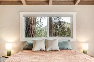 1363 NE Bear Creek Rd, Bend, OR 97701 - Photo 12