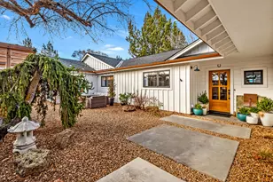 1443 SW Canyon Dr, Redmond, OR 97756 - Photo 4