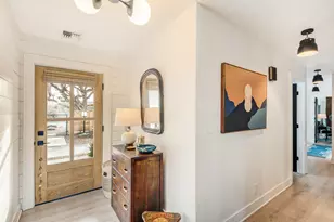 1443 SW Canyon Dr, Redmond, OR 97756 - Photo 6